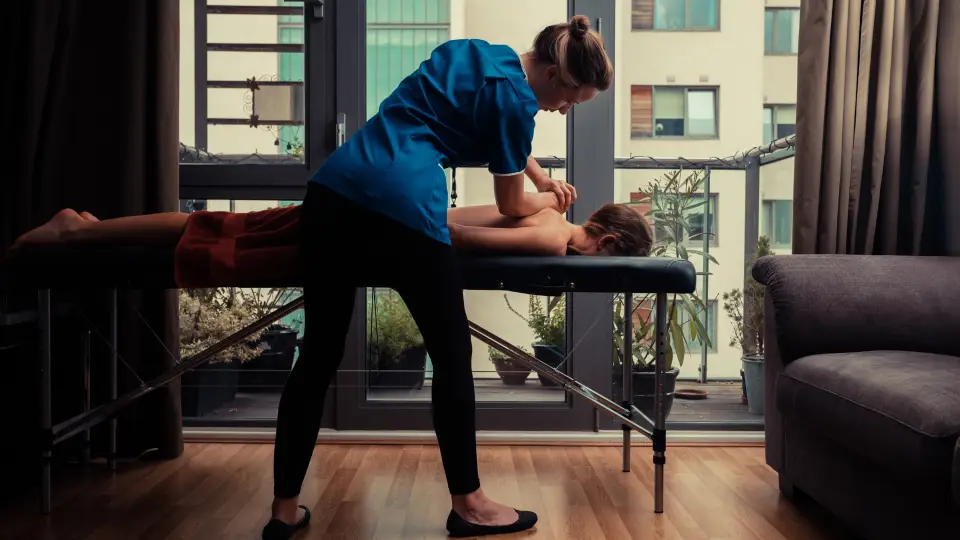 Mobile Massage Therapist Near Me: Bringing Relaxation to Your Doorstep